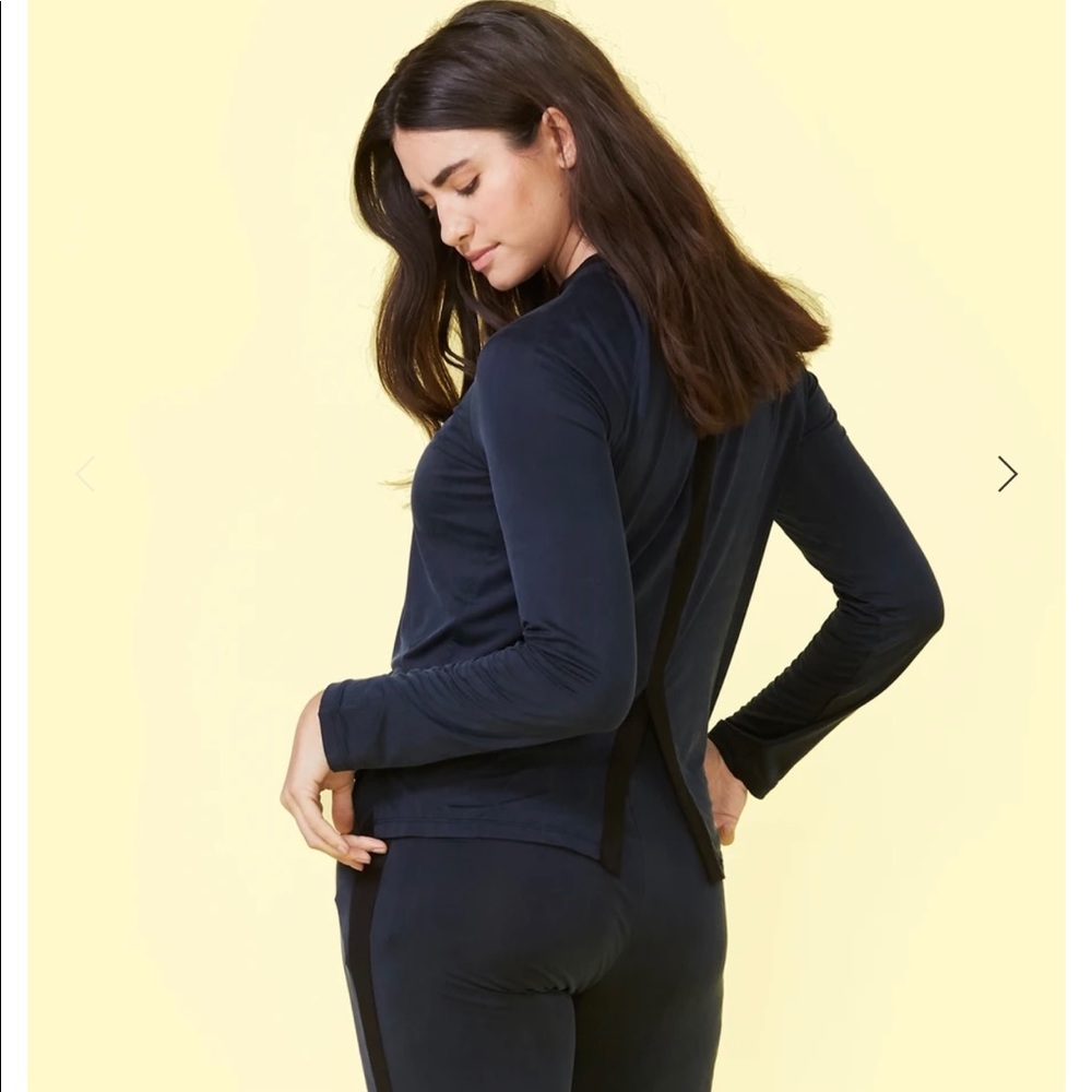 Summer Salt Everywhere Top in Navy